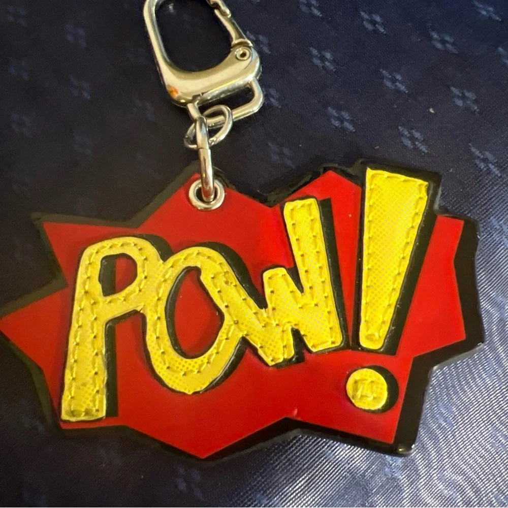 Pow! Comic Style Keychain/Keyring Gift - Picture 2 of 7